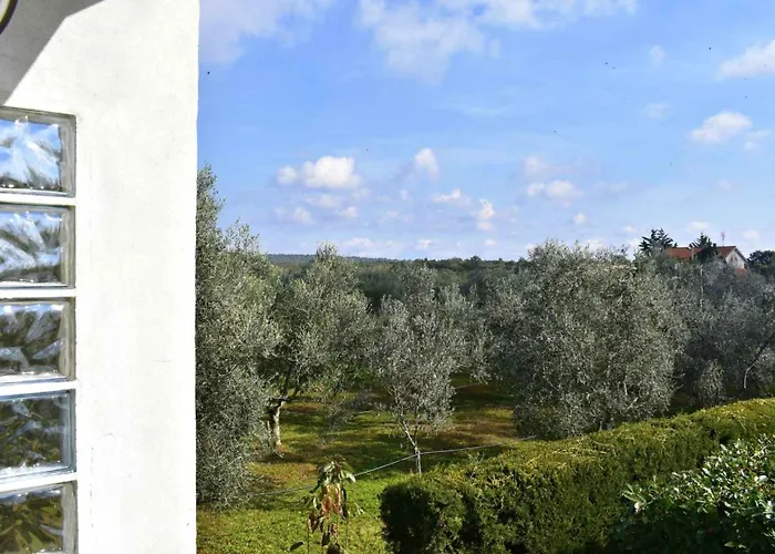 For Families With Children Sosi, - 22546