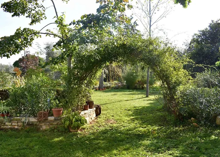 For Families With Children Sosi, - 22546 *